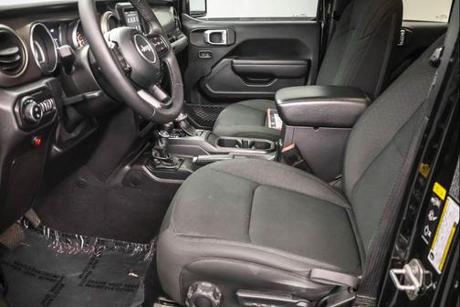 2020 Jeep Gladiator Sport S