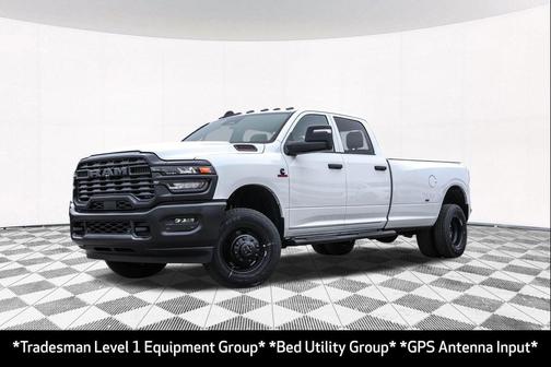 2026 RAM 3500 Tradesman Crew Cab 4x4 8' Box