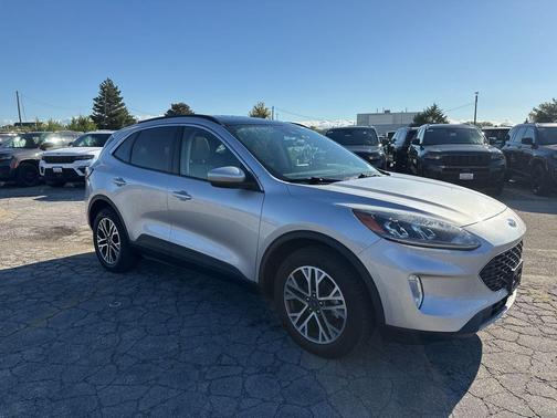 2020 Ford Escape SEL