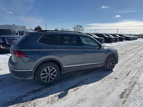 2020 Volkswagen Tiguan 2.0T SE