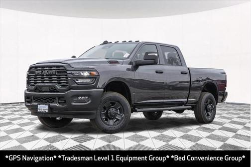 2025 RAM 2500 Tradesman Crew Cab 4x4 6'4' Box
