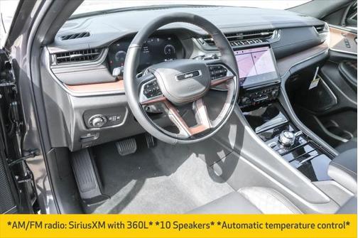 2025 Jeep Grand Cherokee Summit