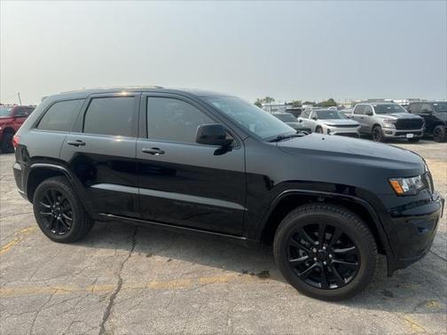 2020 Jeep Grand Cherokee Altitude