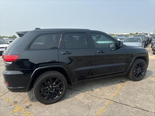 2020 Jeep Grand Cherokee Altitude