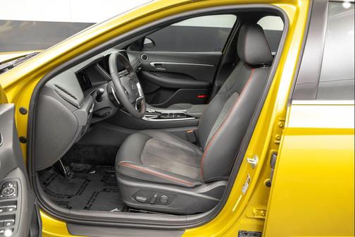 2020 Hyundai SONATA SEL Plus