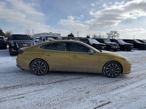 2020 Hyundai SONATA SEL Plus