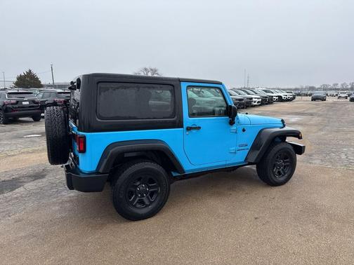 2017 Jeep Wrangler Sport