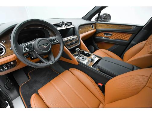 2023 Bentley Bentayga Azure V8