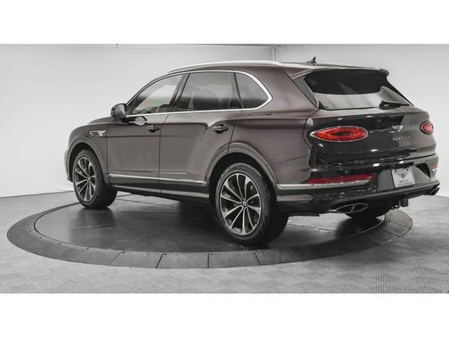 2023 Bentley Bentayga V8