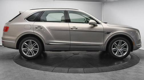 2020 Bentley Bentayga V8