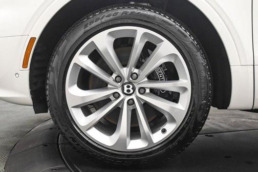 2025 Bentley Bentayga