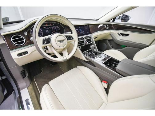 2022 Bentley Flying Spur V8