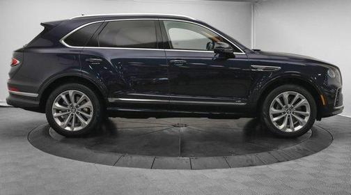 2022 Bentley Bentayga V8