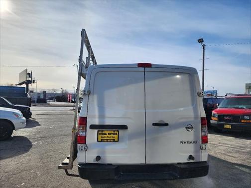 2016 Nissan NV Cargo NV1500 SV V6