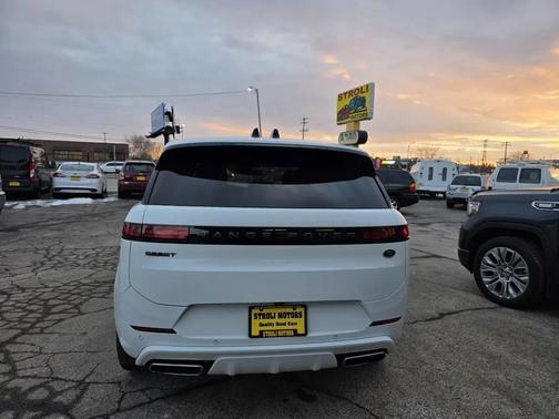 2023 Land Rover Range Rover Sport SE