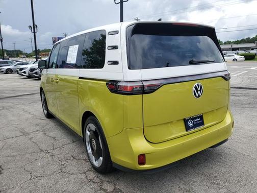 Pomelo Yellow 2025 Volkswagen ID. Buzz Pro S Plus