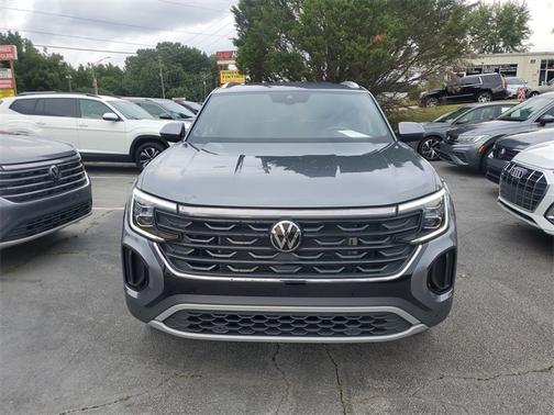 2024 Volkswagen Atlas Cross Sport 2.0T SE w/ Technology