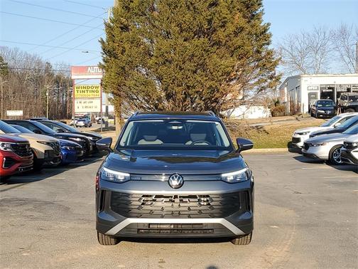 2025 Volkswagen Tiguan 2.0T S