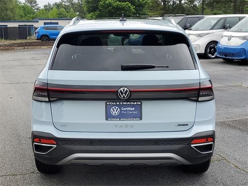 2025 Volkswagen Taos 1.5T SE