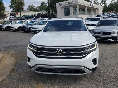 2022 Volkswagen Atlas Cross Sport 2.0T SE w/ Technology