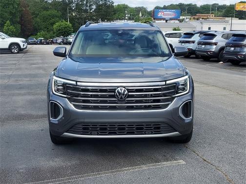 2024 Volkswagen Atlas 2.0T SE w/ Technology