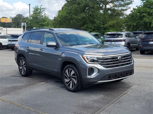 2024 Volkswagen Atlas 2.0T SE w/ Technology