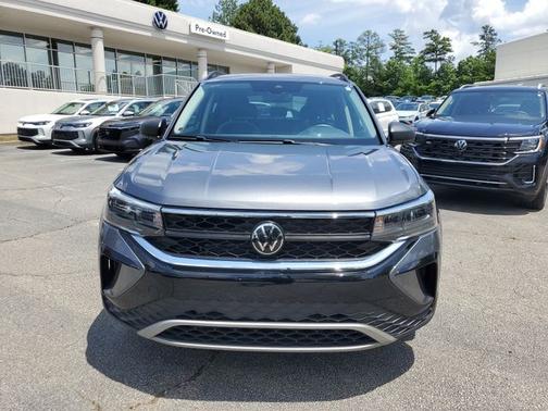Platinum Gray Metallic 2024 Volkswagen Taos 1.5T S