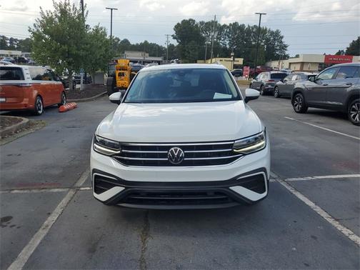 2022 Volkswagen Tiguan 2.0T SE