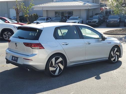2024 Volkswagen Golf GTI 2.0T S