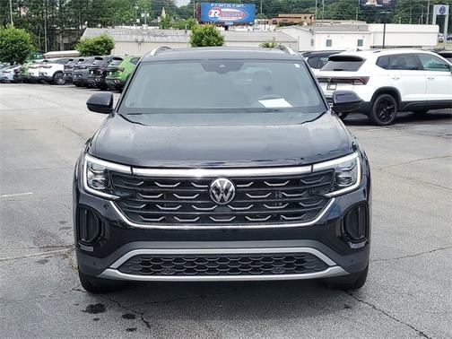 2024 Volkswagen Atlas Cross Sport 2.0T SE w/ Technology