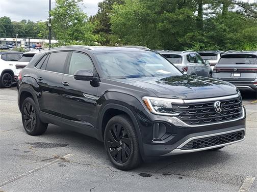 2024 Volkswagen Atlas Cross Sport 2.0T SE w/ Technology