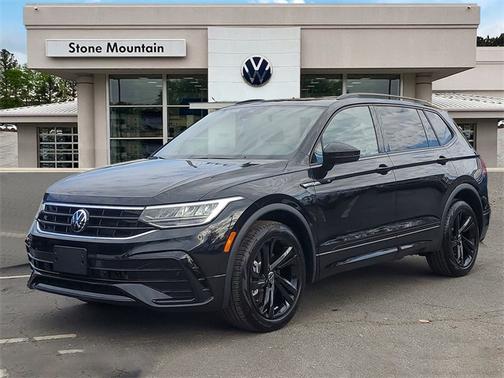 2024 Volkswagen Tiguan 2.0T SE R-Line Black
