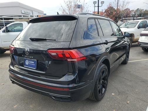 2024 Volkswagen Tiguan 2.0T SE R-Line Black