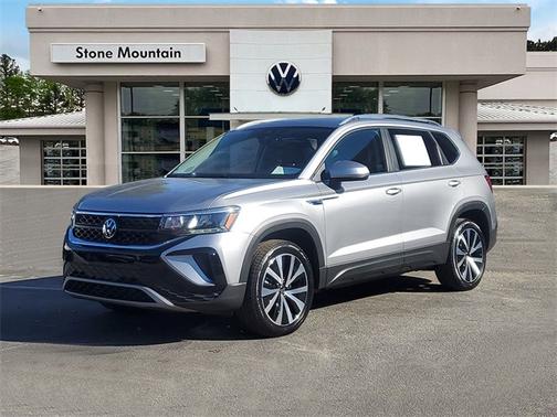 2024 Volkswagen Taos 1.5T SE