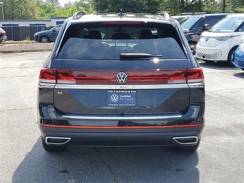 2024 Volkswagen Atlas 2.0T SE