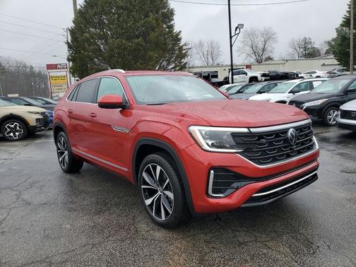 2025 Volkswagen Atlas Cross Sport 2.0T SEL Premium R-Line