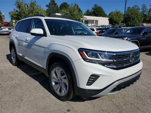 2022 Volkswagen Atlas 2.0T SE w/ Technology
