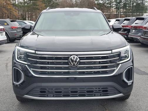 Black 2026 Volkswagen Atlas 2.0T SE w/Technology