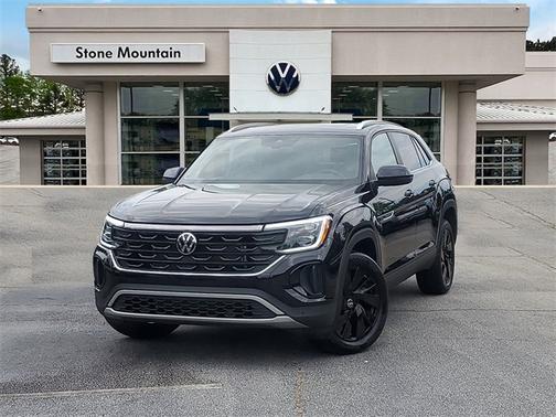 2025 Volkswagen Atlas Cross Sport 2.0T SE w/ Technology