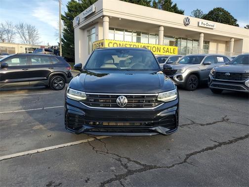 2022 Volkswagen Tiguan 2.0T SE R-Line Black