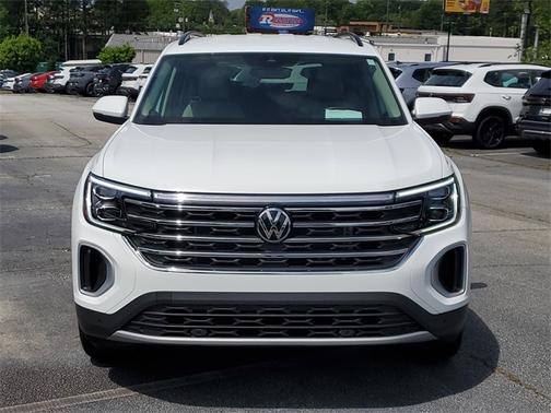 2024 Volkswagen Atlas 2.0T SE
