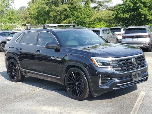 2024 Volkswagen Atlas Cross Sport 2.0T SEL Premium R-Line