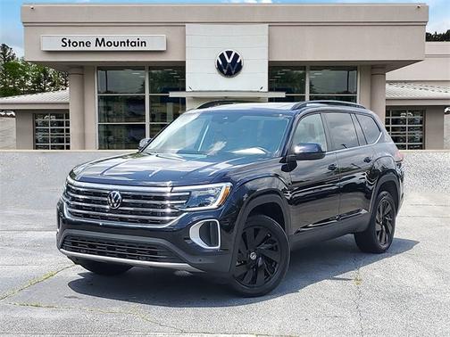 2024 Volkswagen Atlas 2.0T SE w/ Technology