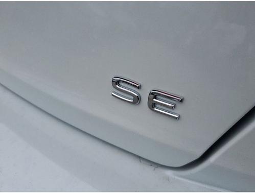 White Pearl 2026 Volkswagen Jetta 1.5T SE