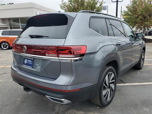2024 Volkswagen Atlas 2.0T SE w/ Technology