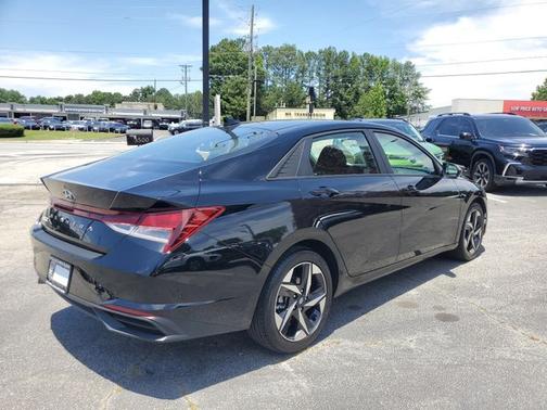 Onyx Black 2023 Hyundai ELANTRA SEL