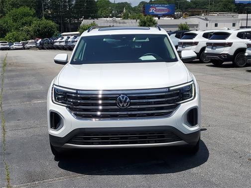 2024 Volkswagen Atlas 2.0T SE w/ Technology