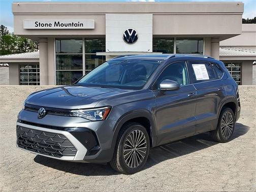 2025 Volkswagen Taos 1.5T SE