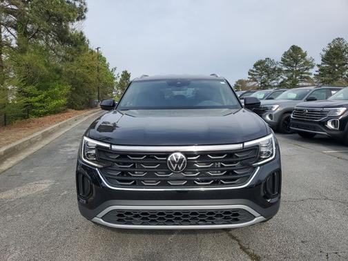 Black 2026 Volkswagen Atlas Cross Sport 2.0T SE