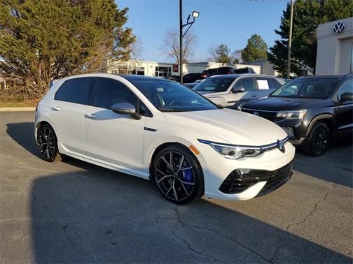 2024 Volkswagen Golf R 2.0T